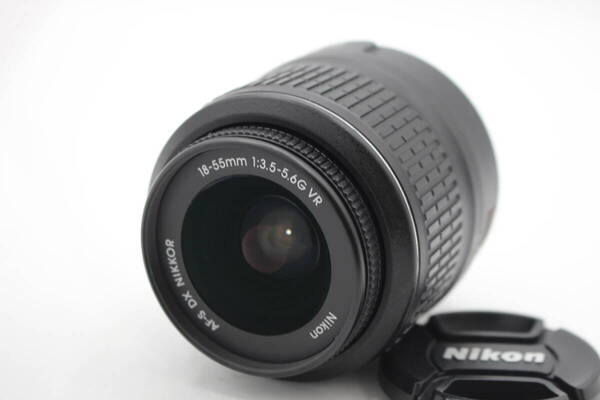 極上品◆Nikon ニコン AF-S DX NIKKOR 18-55mm F3.5-5.6 G VR◆2410-0627