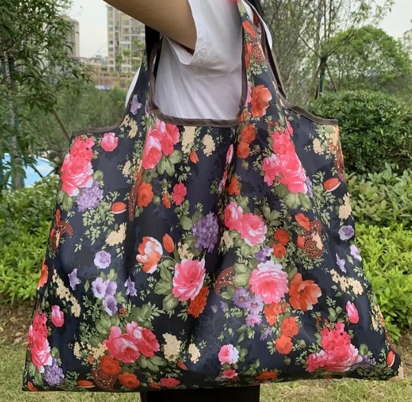 ■新品■エコバッグ【花 あじさい】大容量 コンパクト 簡単 かわいい 便利 ショッピングバッグ