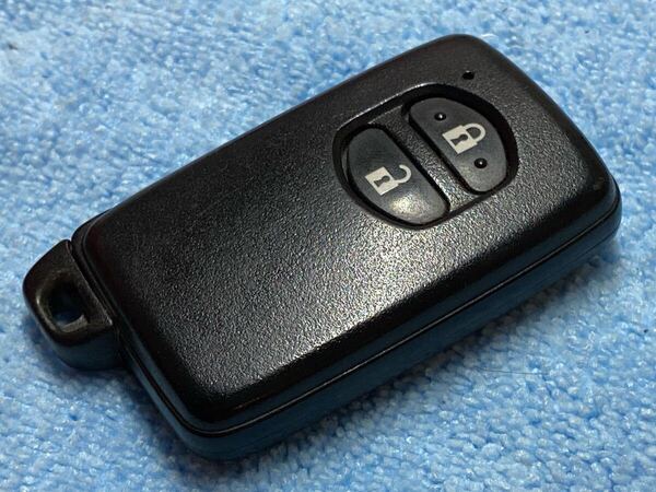 送料無料 トヨタ 純正 スマートキー キーレス 2ボタン 基盤271451-5300プリウス 30 アクア NCP10 ヴィッツ KSP130 アルファ ZVW41 匿名配送