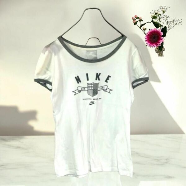 【NIKE】ナイキ Tシャツ【M】ホワイト×グレー ロゴ 半袖 カジュアル