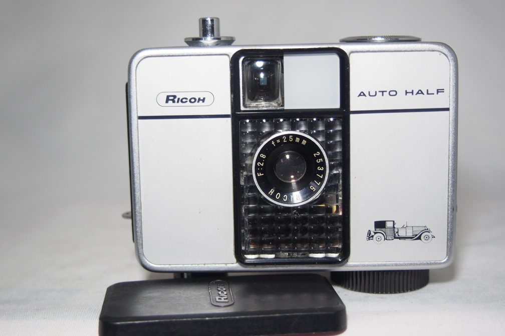 ⑬【美品・整備済品】RICOH AUTO HALF E 「ファンタジー」 Yahoo!オークション -「リコーオートハーフe」の落札相場・落札価格