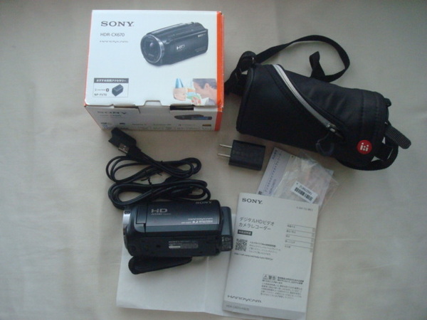 美品 ソニーハンディカム SONY HANDYCAM HDR-CX670 デジタルビデオカメラ HD ブラック 箱 カメラバッグ