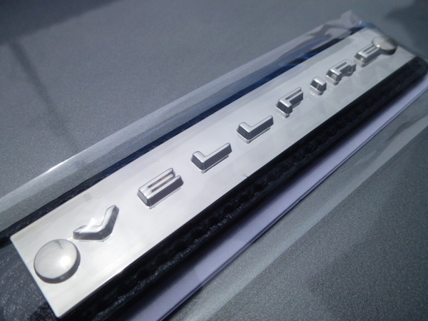 【送料無料!新品!】新型 ヴェルファイア キーホルダー トヨタ 純正 30 40 前期 後期 ハイブリッド エグゼクティブラウンジ アルファード