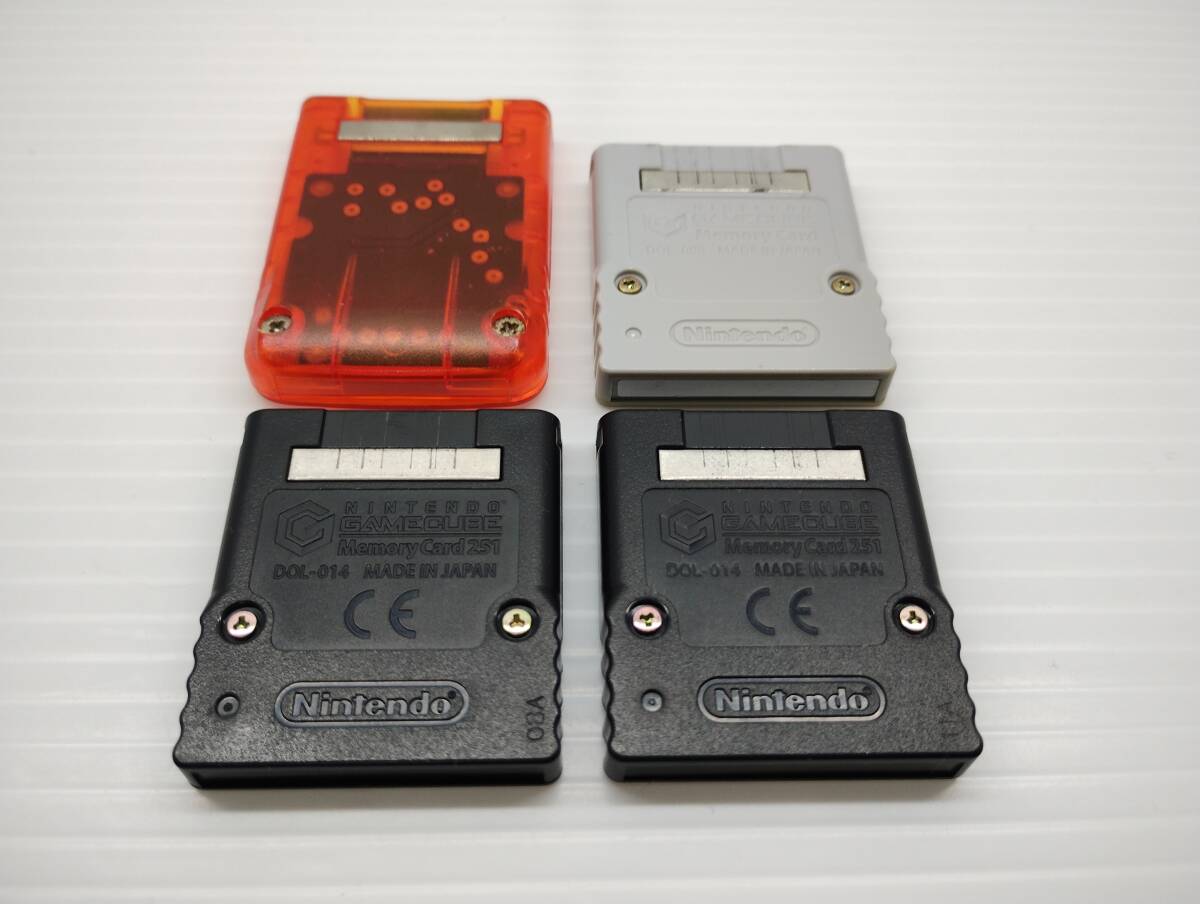 【完全美品】ゲームキューブ黒（メモリーキング付き） b000069e0j.jpg