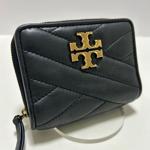 ◆TORY BURCH トリーバーチ KIRA キラ ラウンドジップ 折り財布 黒 56820◆ シープスキン シェブロン ダブルT【送料無料】0612