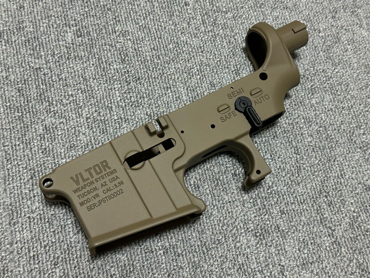 実物VLTOR マルイM4/M16A2 電動ガン用メタルレシーバー5.56mm