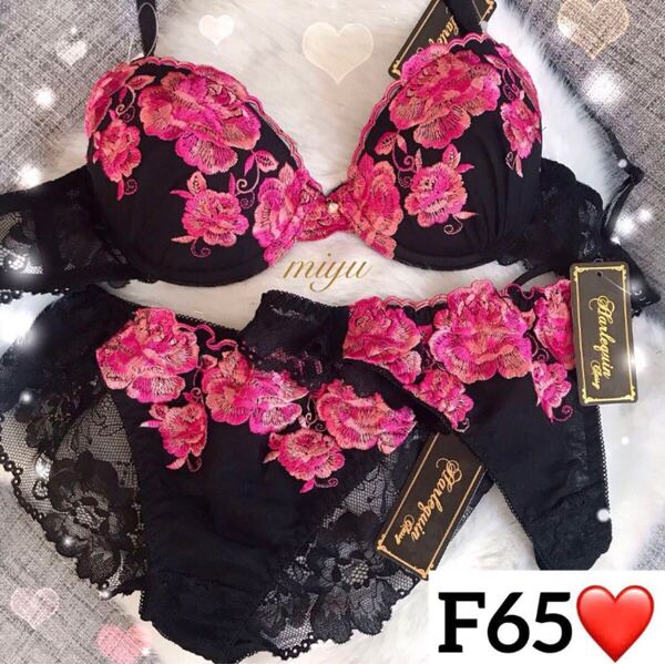 F65M★リュクスRose ブラック 黒★ブラジャー&2ショーツセット★Tバック付き3点セット★セクシー 花柄 刺繍 Fカップ アンダー65 下着★みゆ