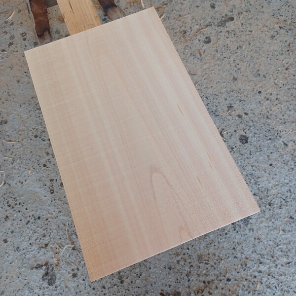 B-1993【35.8×22.2×3.5cm】 国産ひのき 板 まな板 看板 花台 一枚板 無垢材 桧 檜 DIY