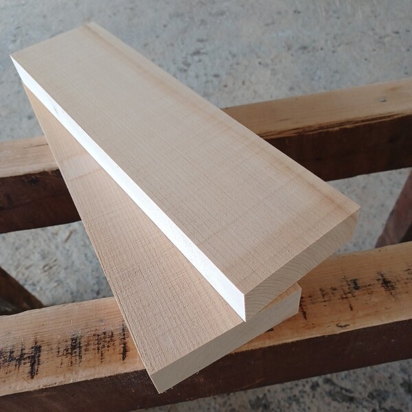 角材-1045【39×10/11×3.5cm】 国産ひのき 【柾目】 角材 2本セット 彫刻 テーブル脚 一枚板 無垢材 桧 檜 DIY