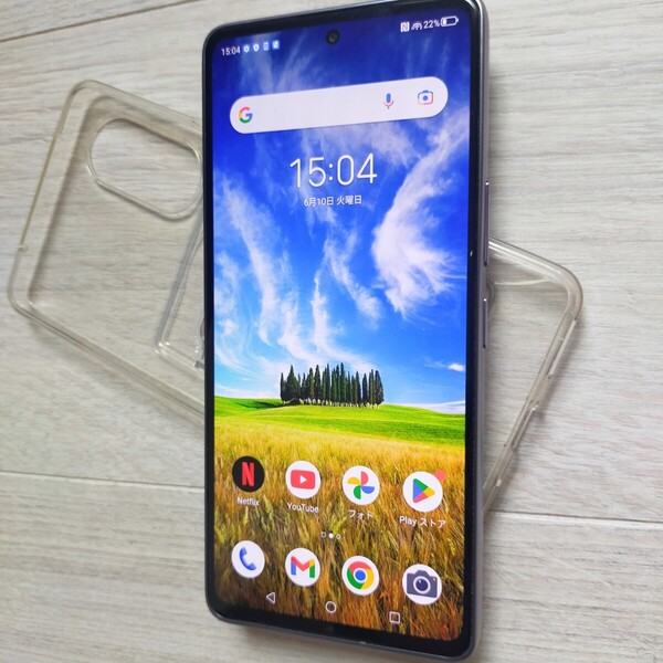 ZTE 「あんしんファミリースマホ」ラベンダー A303ZT かなりの美品。RAM4GB.ROM128GB 全世代対応 デュアルSIM ケースおまけ