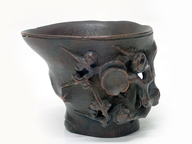印籠 漆塗 木彫り 置物 古美術品 細密細工 骨董 アンティーク