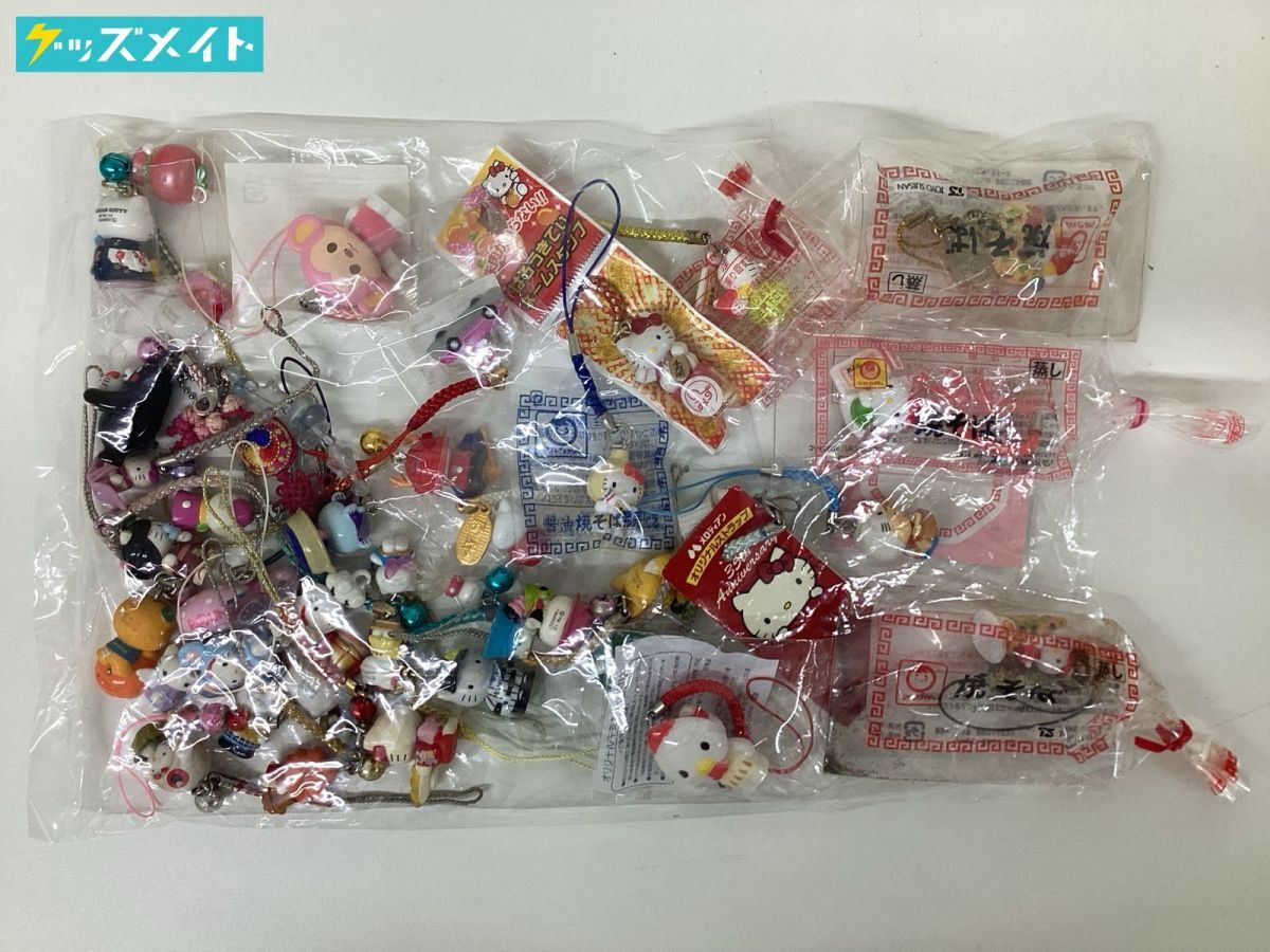 HELLO KITTY⭐︎USJ限定キティ根付け2点セット HELLO KITTY⭐︎USJ限定キティ根付け2点セット USJ限定キティ