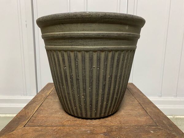 植木鉢 プランター プラスチック モダン 観葉植物 山野草 多肉植物 草花 花 雑木 サボテン 松柏 園芸 ガーデニング 鉢