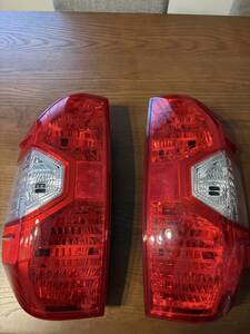 米国トヨタ純正☆16年モデル☆タンドラ☆1974☆テールライト☆左右セット