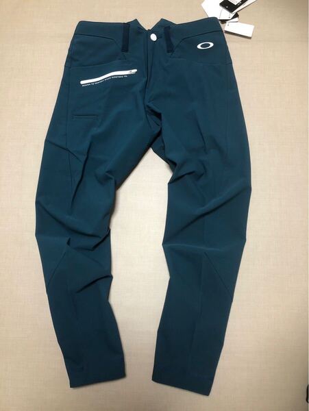 送料無料◆新品◆オークリー SKULL SYNCHRONISM UNIFY 3D TAPERED ◆(34) w87cm◆FOA405745-6LA◆OAKLEY スカル