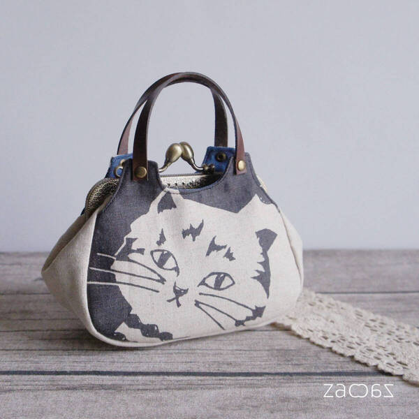 あおりがま口ポーチ*CAT*ハンドメイド