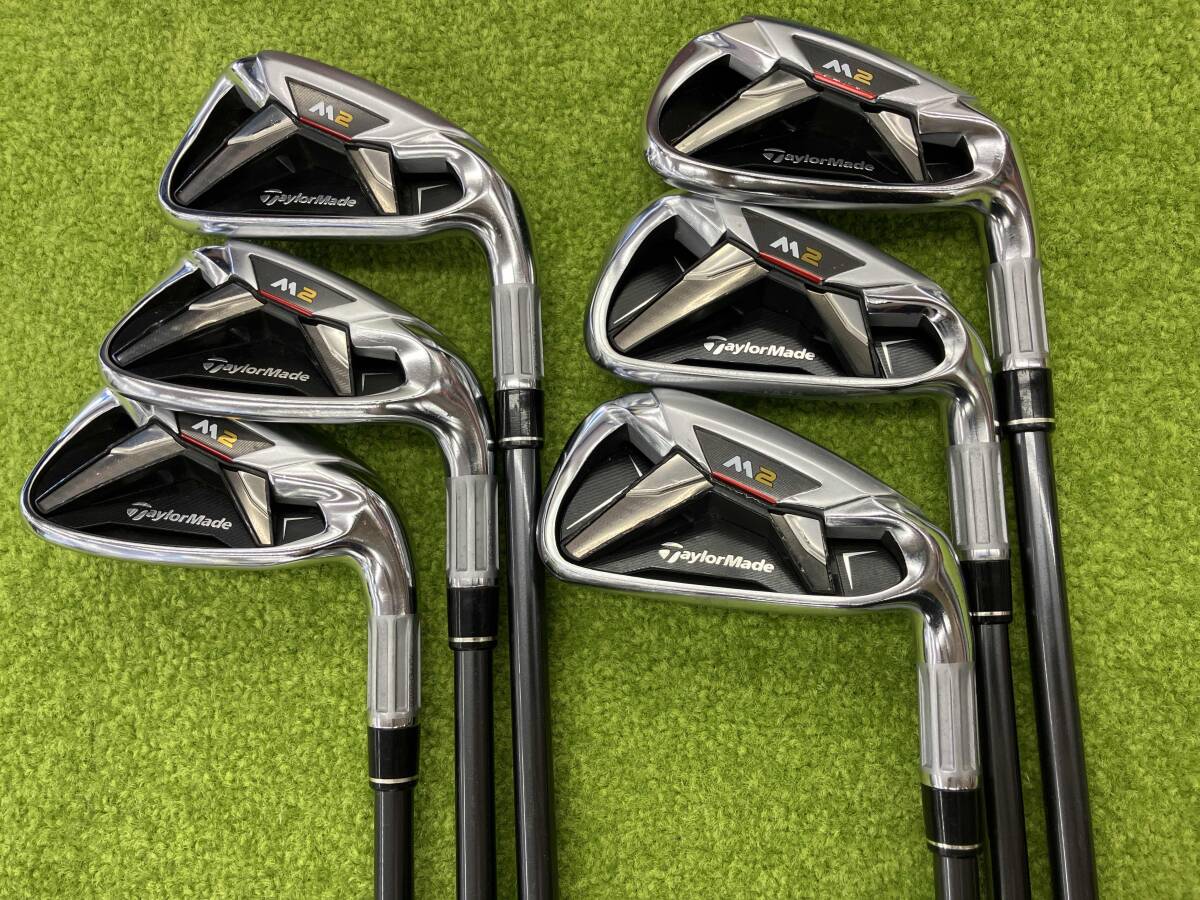 Taylormade M2 Men's Set of 12 Golf Club Set Right-handed