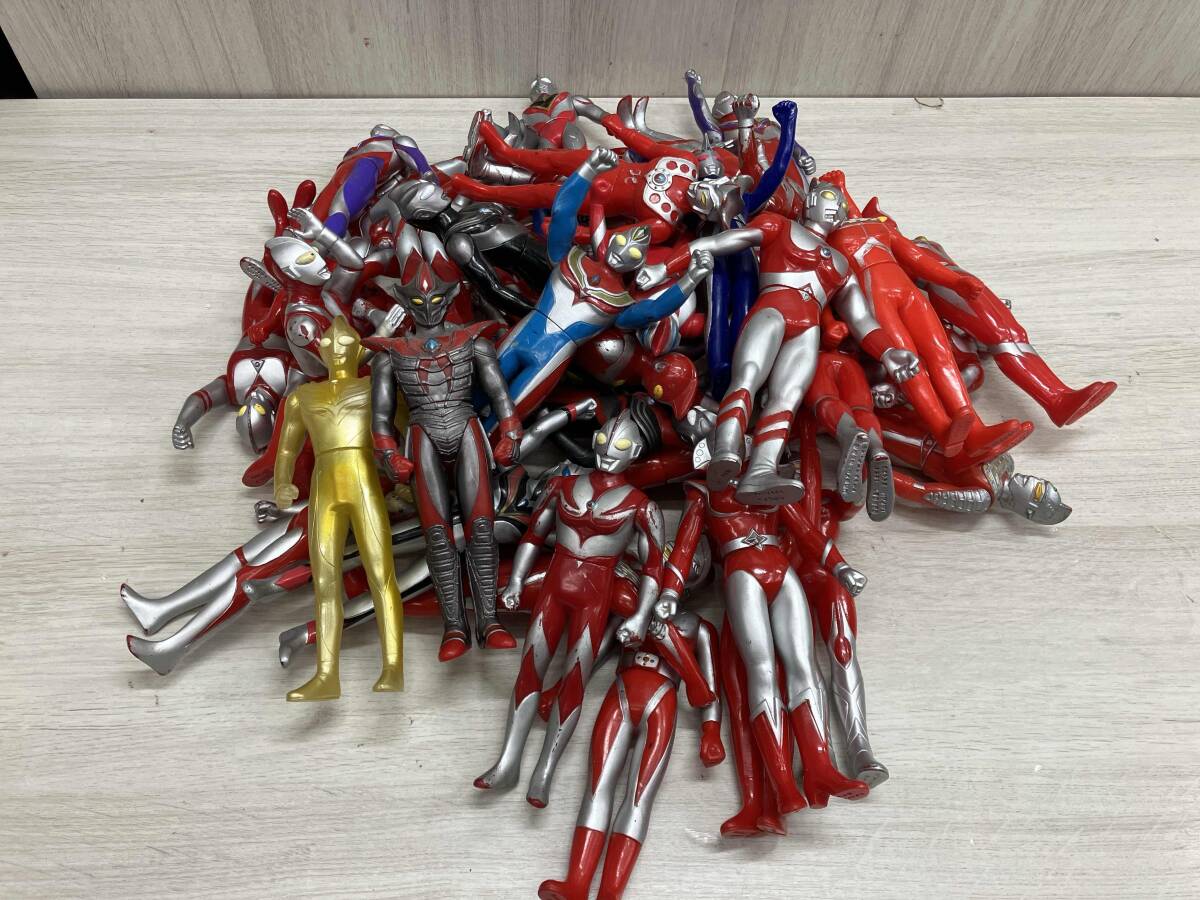 Yahoo!オークション -「日本製 ウルトラマンソフビ」の落札相場