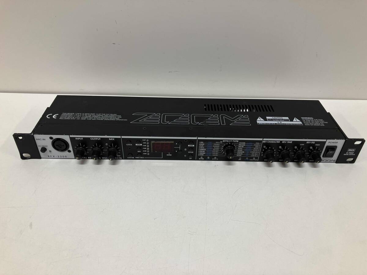 Zoom RFX-2200 | Zoom