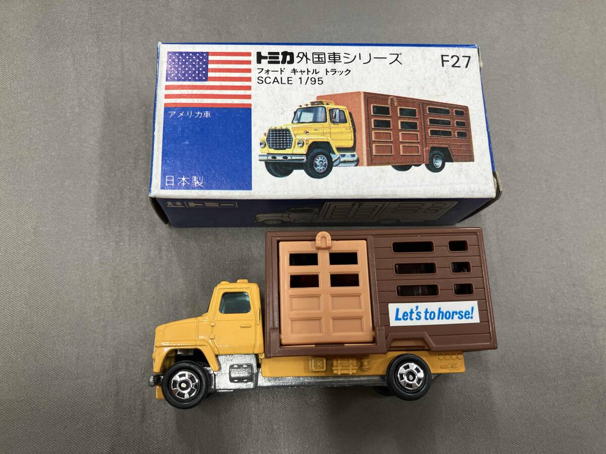 トミカ フォード キャトル トラック 青箱NO F62 馬運搬車箱無