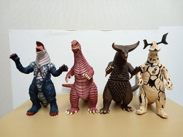 ウルトラマンシリーズ 怪獣 サウンドバトラー などセット Yahoo!オークション -「サウンドバトラー」(怪獣、宇宙人