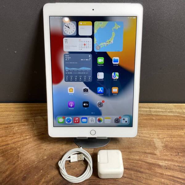 【☆訳あり特価&新品バッテリー☆】 Apple iPad Air2 / 16GB / Wi-Fi+Cellular / シルバー10