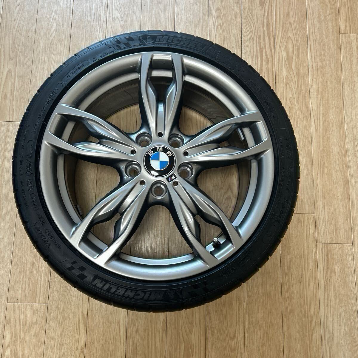 ① BMW 116iMスポーツ純正オプション18インチ ホイールセット前後異形 2025年最新】Yahoo!オークション -bmw f20 mスポーツ ホイールの