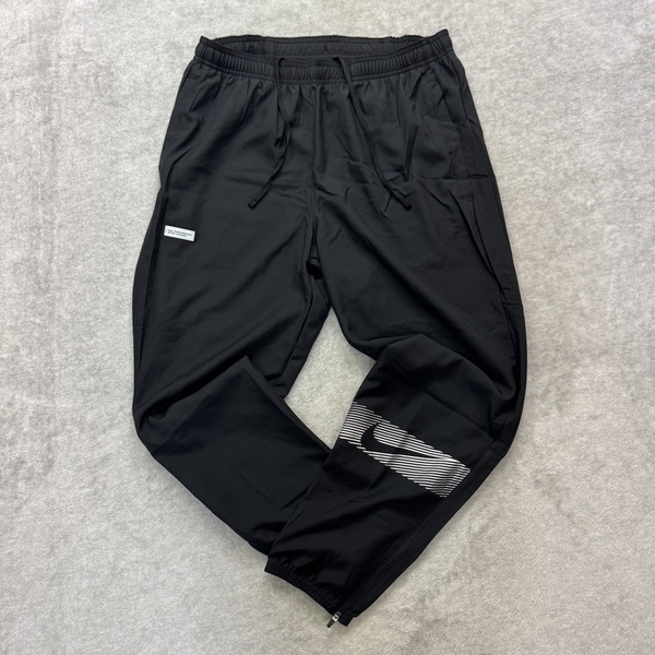 Mサイズ 新品未使用 NIKE ランニング Dri-FIT ウーブン ロングパンツ ブラック 黒 リフレクター 軽量 アウトドア ジョギング トレラン
