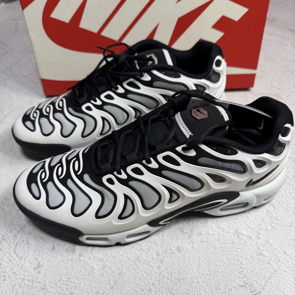 28.5cm 新品未使用 NIKE AIR MAX PLUS DRIFT ナイキ エアマックス プラス ドリフト パンダ 白 黒 スニーカー シューズ 箱有り正規品
