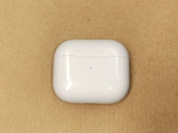 【USED】 3-② Apple 純正 Airpods アップル エアーポッズ 第3世代 充電ケースのみ A2566
