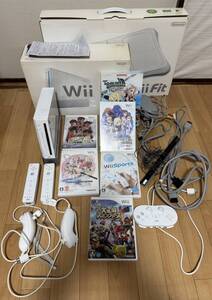 ニンテンドーWii本体、周辺機器、大乱闘スマッシュブラザーズX等ソフト色々まとめ売り