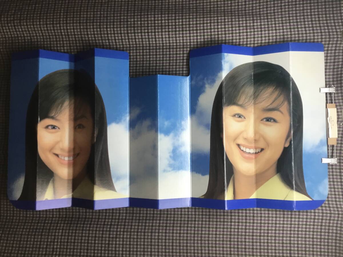 Amazon.co.jp: 1991年 鈴木京香 カレンダー LOVELY : 文房具