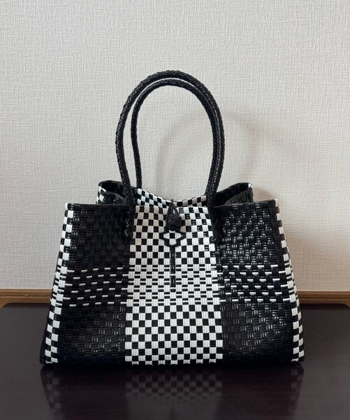 【ラスト1点】 プラカゴ メルカド 大容量 トートバッグ ハンドメイド パサールバッグ かごバッグ XLサイズ ブラック×ホワイト