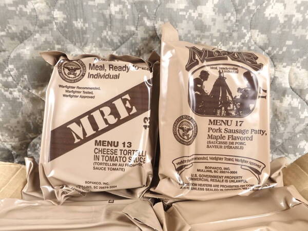 箱だし!2024年4月検 MENU-13 & 17 2個セット MREレーション 米軍 ミリ飯 ミリメシ 戦闘糧食 非常食 備蓄 保存食 災害 防災バッグ 車中泊