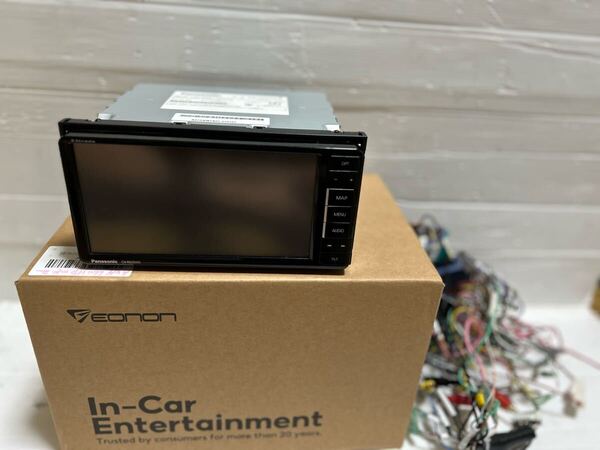 パナソニック ストラーダCN-RE03WD メモリーナビ