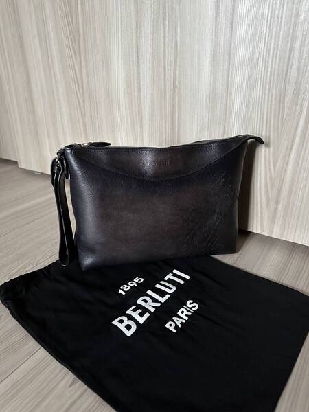 特注35万 Berluti Late Hour Scrit Soft Leather Bag ベルルッティ レイトアワー スクリット ソフトレザー クラッチバッグ 限定品 完売