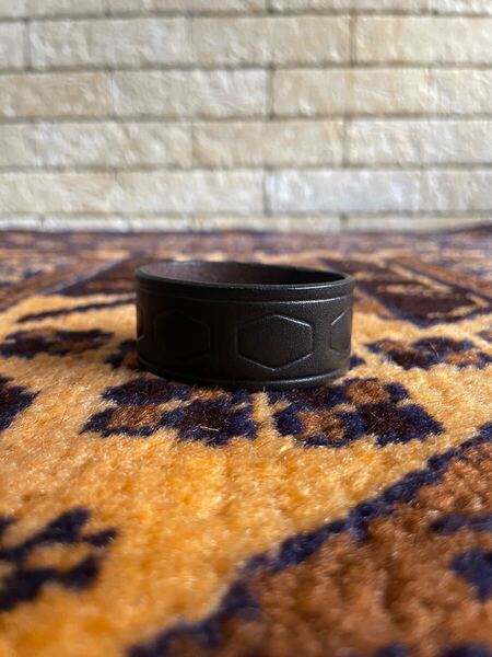 GOODENOUGH HEXAGON LETHER BRACELET グッドイナフ ヘキサゴン レザーブレスレット バングル リストバンド 藤原ヒロシ seditionaries 黒