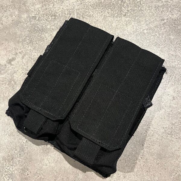 米軍 イーグルイ 放出品 M4 ポーチ マガジン ブラック サバゲー