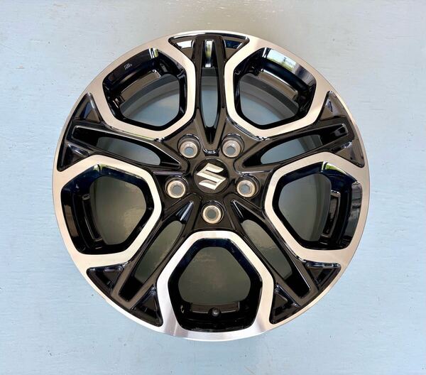 ☆送料込☆新車外し☆1本売り☆スイフト☆ZC33S☆スイフト スポーツ☆6.5J +50 114.3☆美品☆納車外し☆スズキ☆①☆2030U