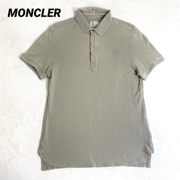MONCLER モンクレール ポロシャツ Mサイズ ベージュグレーカーキ 胸ロゴ メンズ 大人カジュアル 古着 春夏 ヴィンテージ風 ボタン