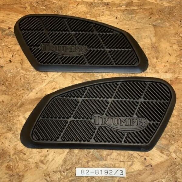 トライアンフ タンクパッド ニーパッド ラバー Triumph ビンテージ ユニット プレユニット (WW50230)