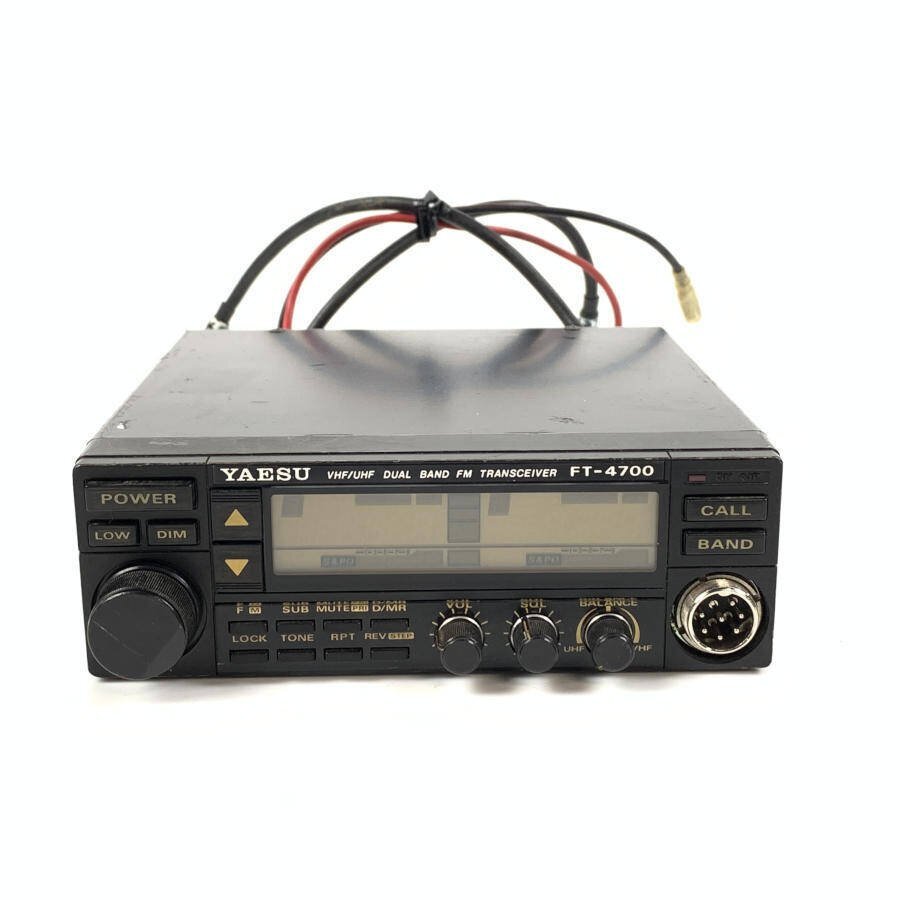 YAESU FT-4700 144/430MHz デュアルバンドモービル機