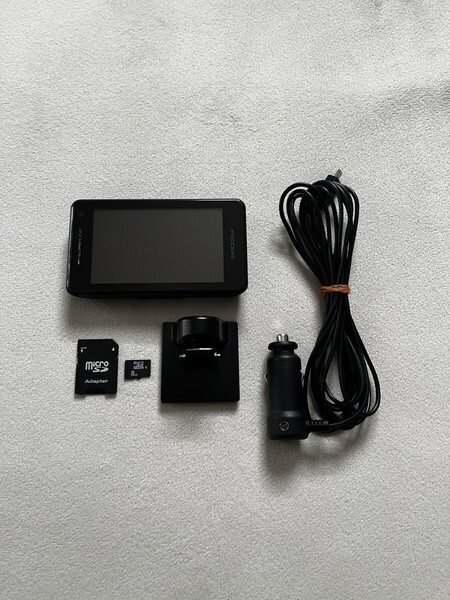 送料込★美品★【ユピテル】レーダー探知機 GWR303sd 小型オービスレーダー波受信 タッチパネルモデル 2023年データ Yupiteru