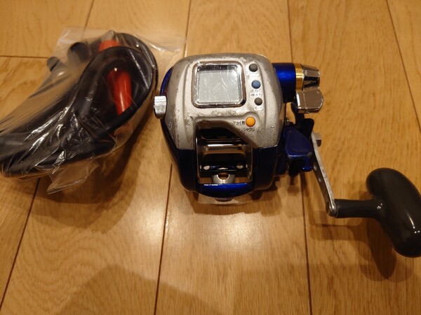 送料込み ダイワ ハイパータナコン HYPER TANACOM 400 電動リール