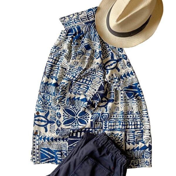 美品 TWO PALMS HAWAII トゥーパームスハワイ レーヨンアロハシャツ ハワイUSA製 S 白×ブルー ホヌ柄プリント 海亀柄 レトロモダン