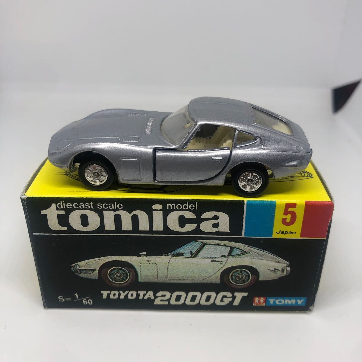 Yahoo!オークション -「トミカ トヨタ2000gt 日本製」の落札相場