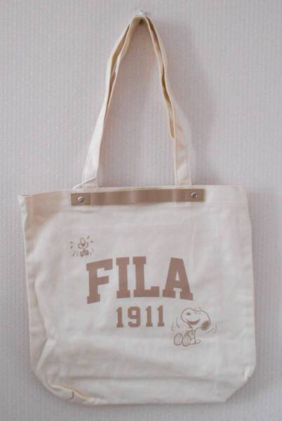 【新品】FILA×ピーナッツ キャンバストートバッグ オフホワイト スヌーピー 定価4389円