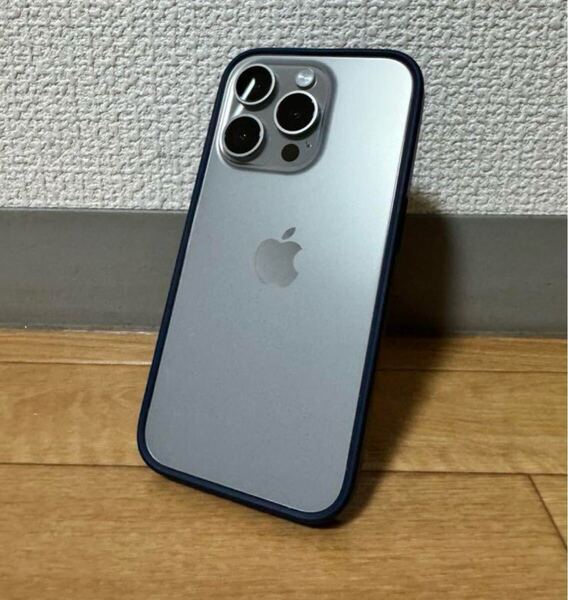 iPhone 15pro 256GB 海外版SIMフリー (バッテリー99%)