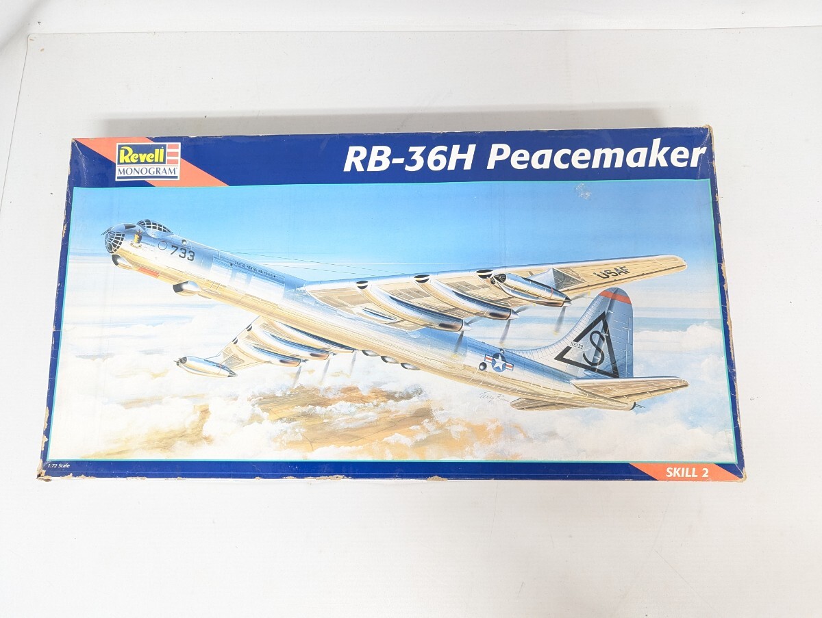 Revell Convair B-36H/RB-36F Peacemaker 1:72 Scale Jet