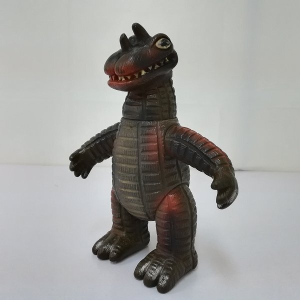 Amazon | 当時物 三浦トーイ トリケラトプス風 パチ怪獣 ソフビ